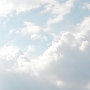 中国男人插继女阴部视频
